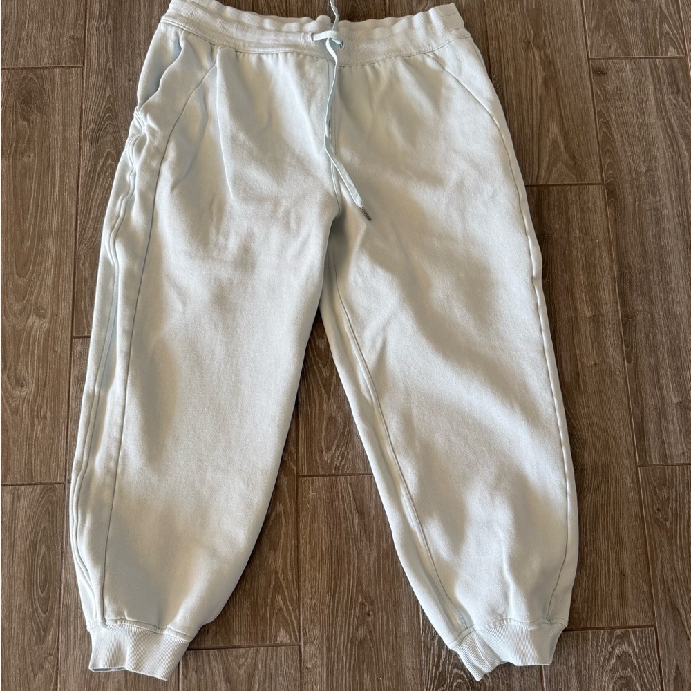 Lululemon Scuba High-Rise Relaxed Jogger